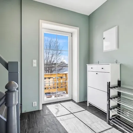 Stor & Moderne I Kanten Av Sentrum Apartment