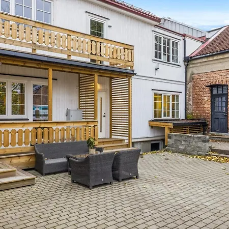 Stor & Moderne I Kanten Av Sentrum * Skien